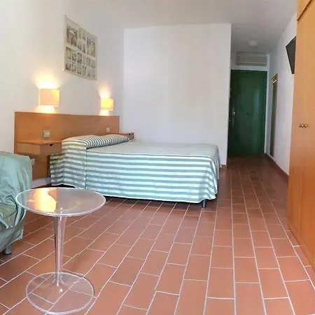 Mare Hotell 3*